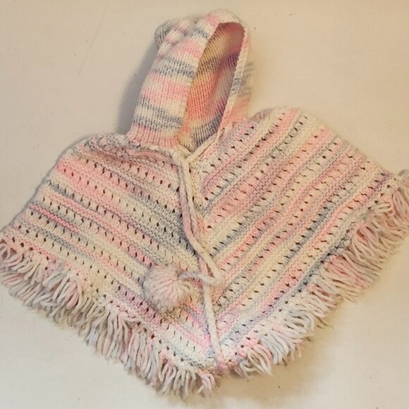 ADORABLE BABY Poncho Knit with Pom Poms and Tassel Fringe 0-6 Months - Picture 1 of 3